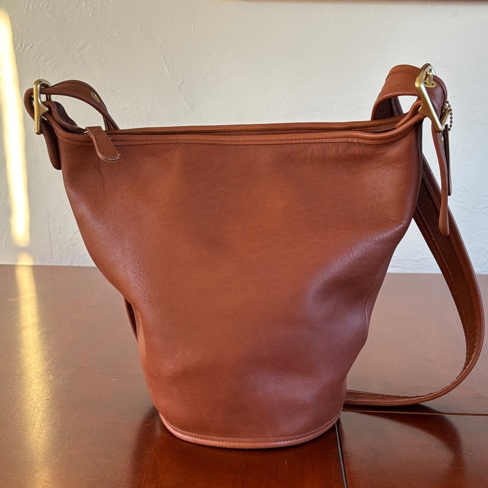 Coach Vintage Tan Leather Duffle Sac Bucket Bag - Picture 3 of 16